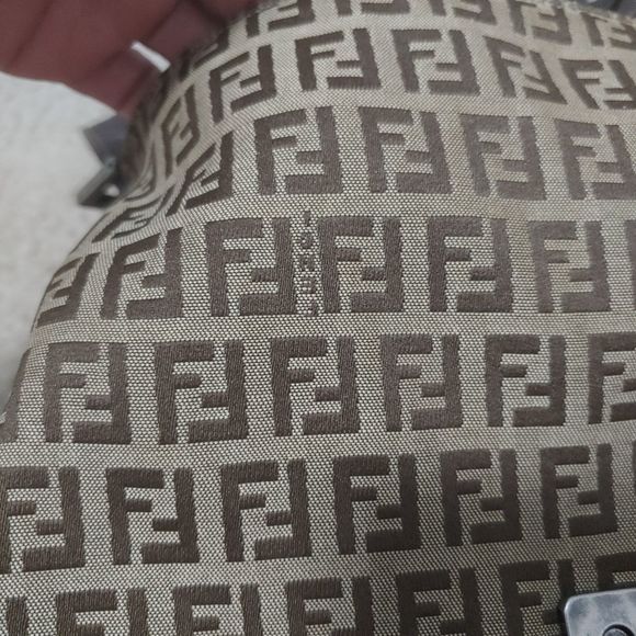 FENDI VINTAGE ZUCCA CANVAS CROSSBODY - Picture 13 of 15